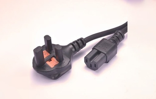 UK-Plug-–-IEC-C15